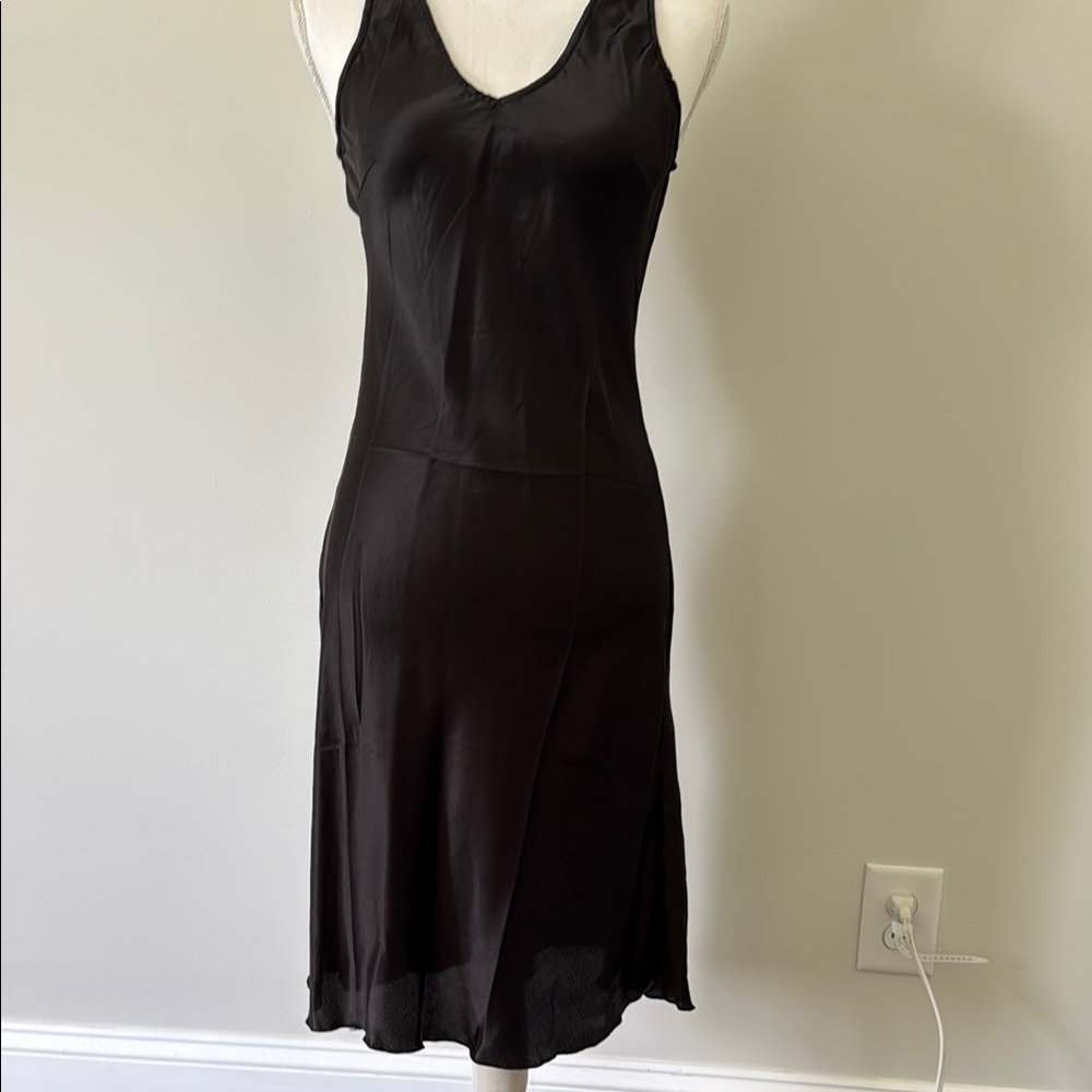 Elegant Flapper Style Black and Silver Women's Dress - Picture 6 of 7